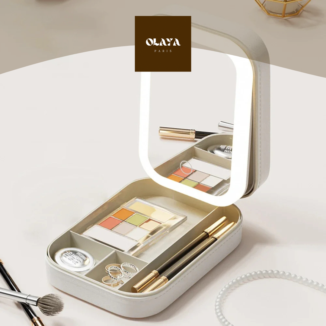 Photo présentation du produit boite maquillage miroir blanc avec du maquillagede chez Olaya 